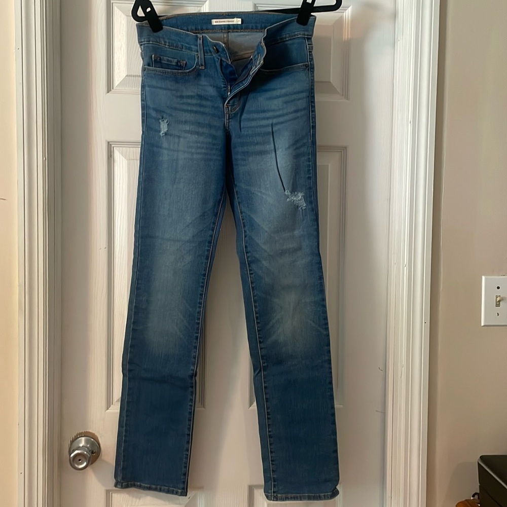 Distressed Levi Jeans